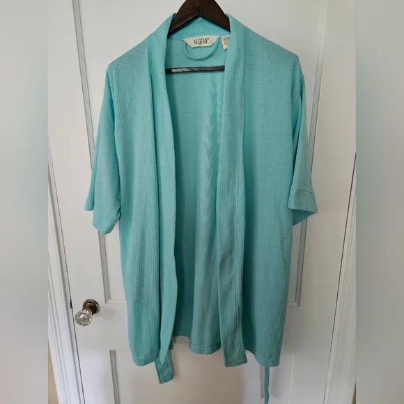Aegean Turquiose Waffle Short Robe - Picture 2 of 5